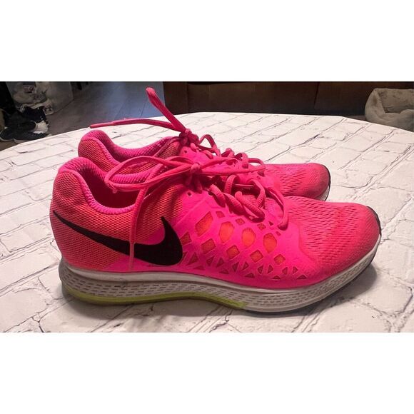 Nike Women's Size 9.5 Zoom Pegasus Running Shoes Bright Neon Pink Athletic Gym - Picture 3 of 11